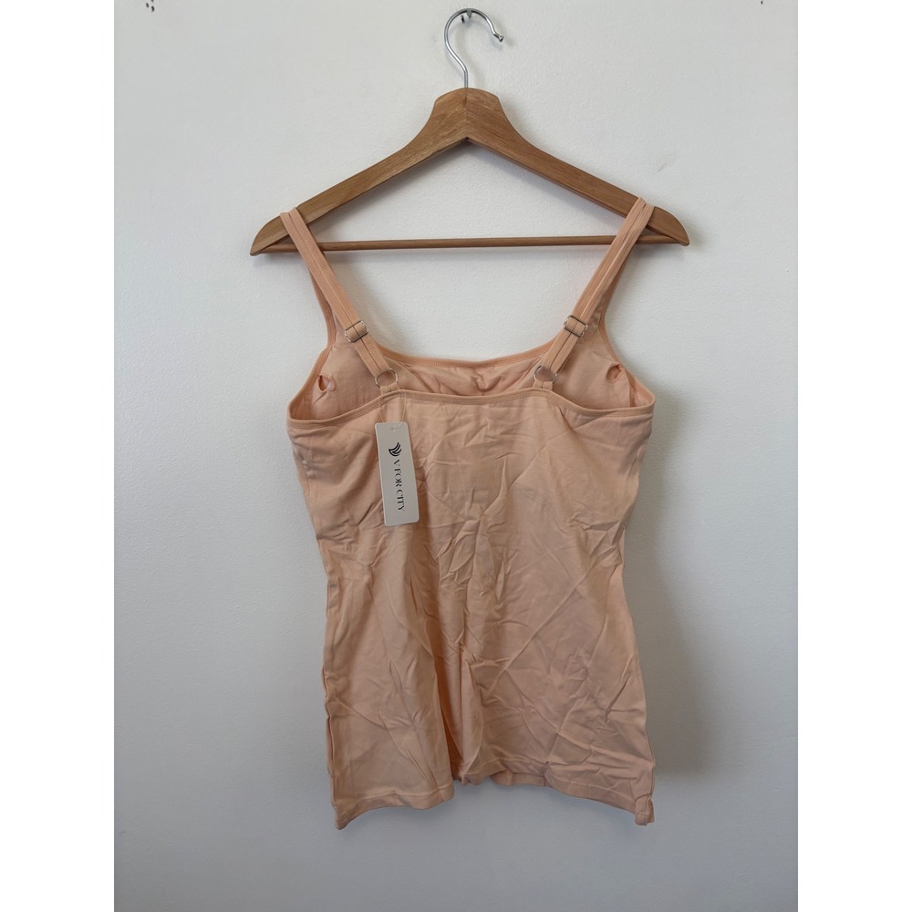 V FOR CITY Women's Tank Top with Built-In Padded Bra Apricot Peach Medium – NWT - Picture 3 of 4